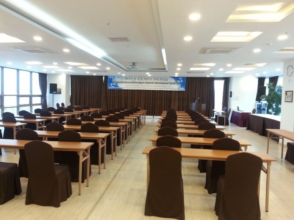 Marianne Hotel 36/40