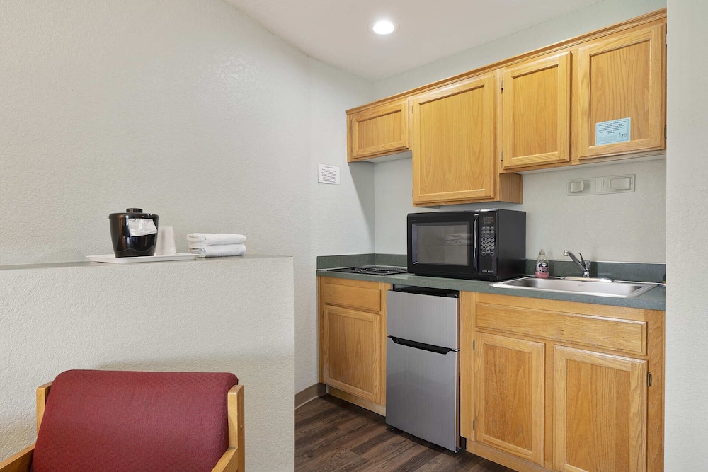 Econo Lodge 4/59