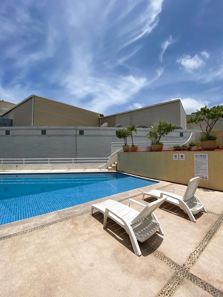 Hotel Suites Jazmin Acapulco 47/50