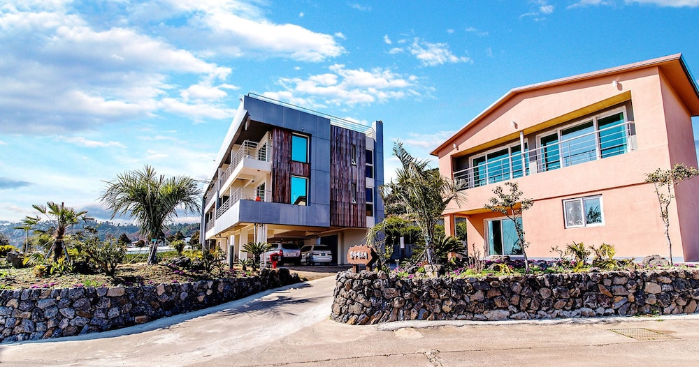 Seogwipo Villa Merci Pension 8/42