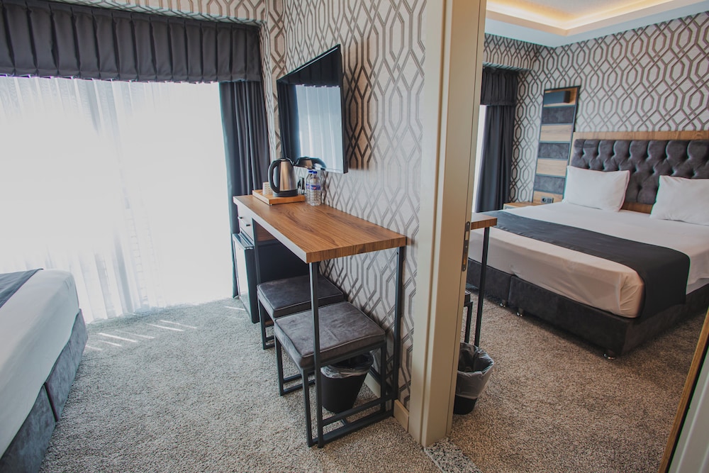 Prusias Otel 13/38