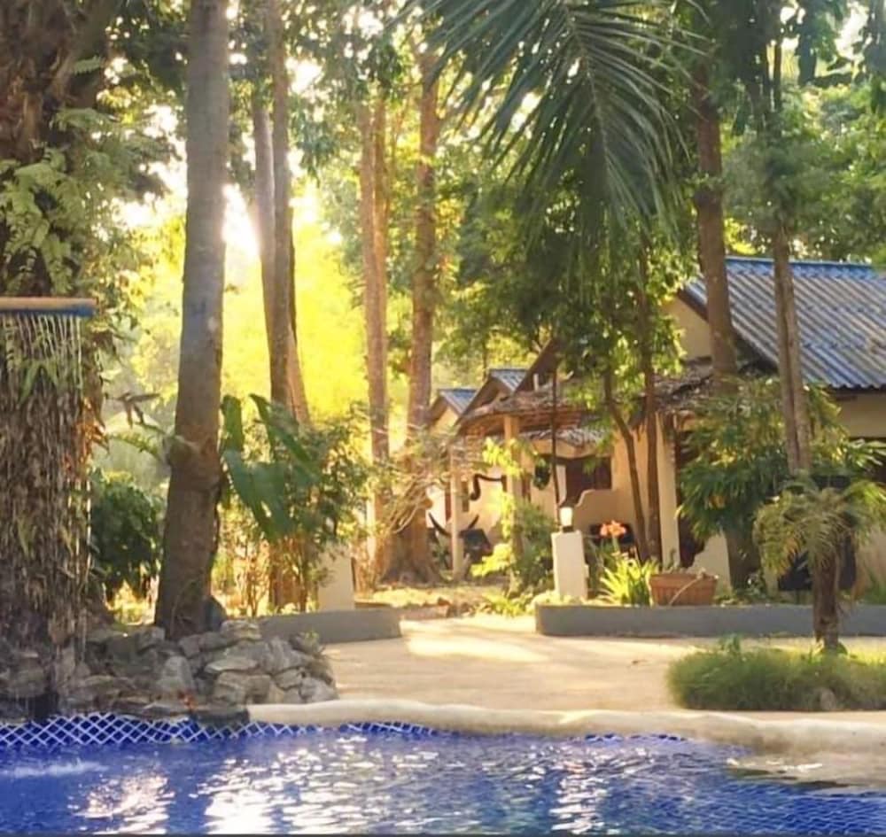 Papillon Bungalows 24/31