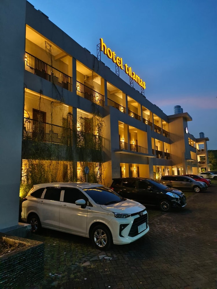 Hotel Tilamas Juanda 54/63