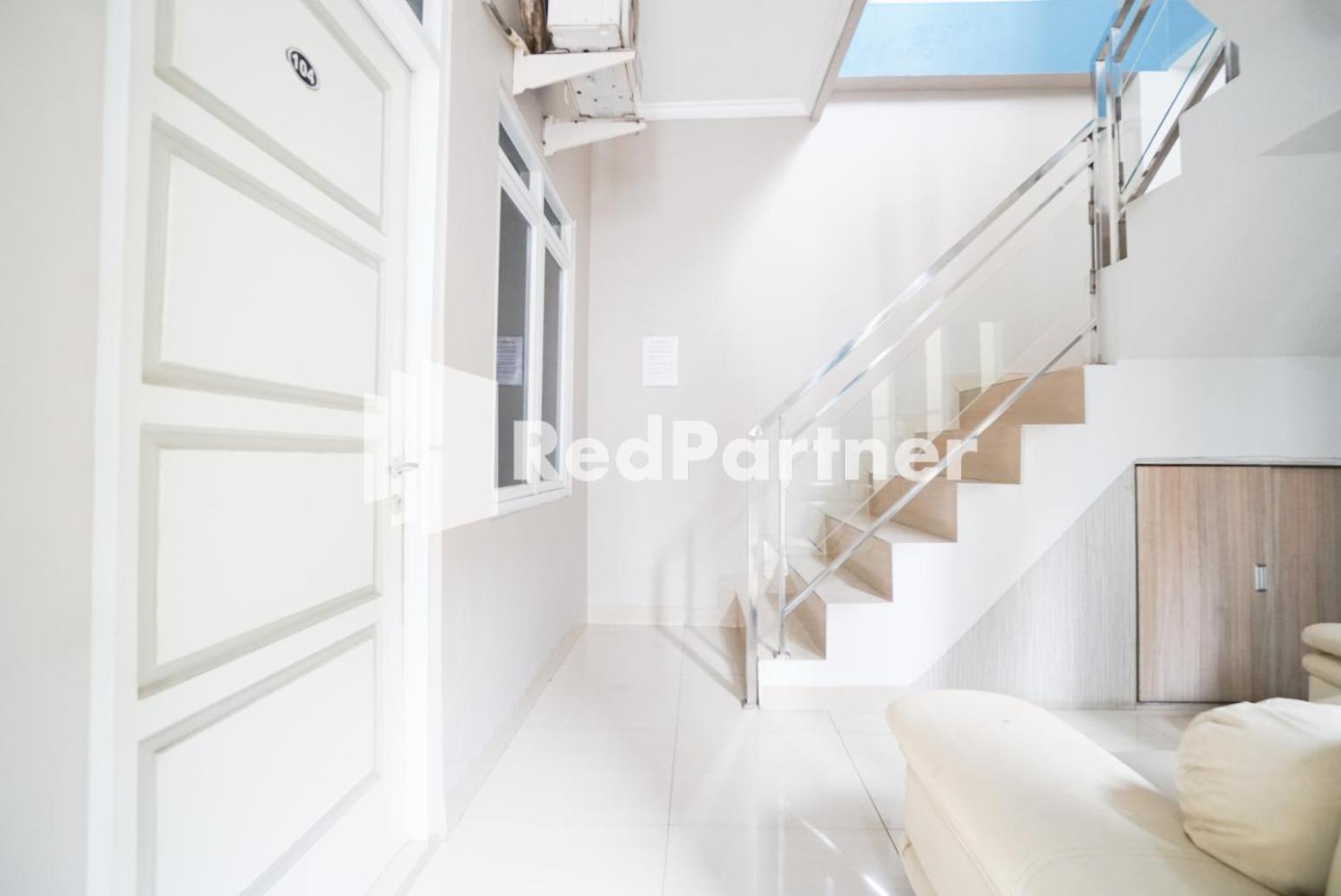 OYO 3964 Indah Residence Syariah 15/47