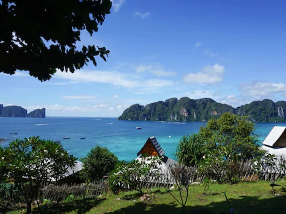 Hip Seaview Resort At Phi Phi 36/50