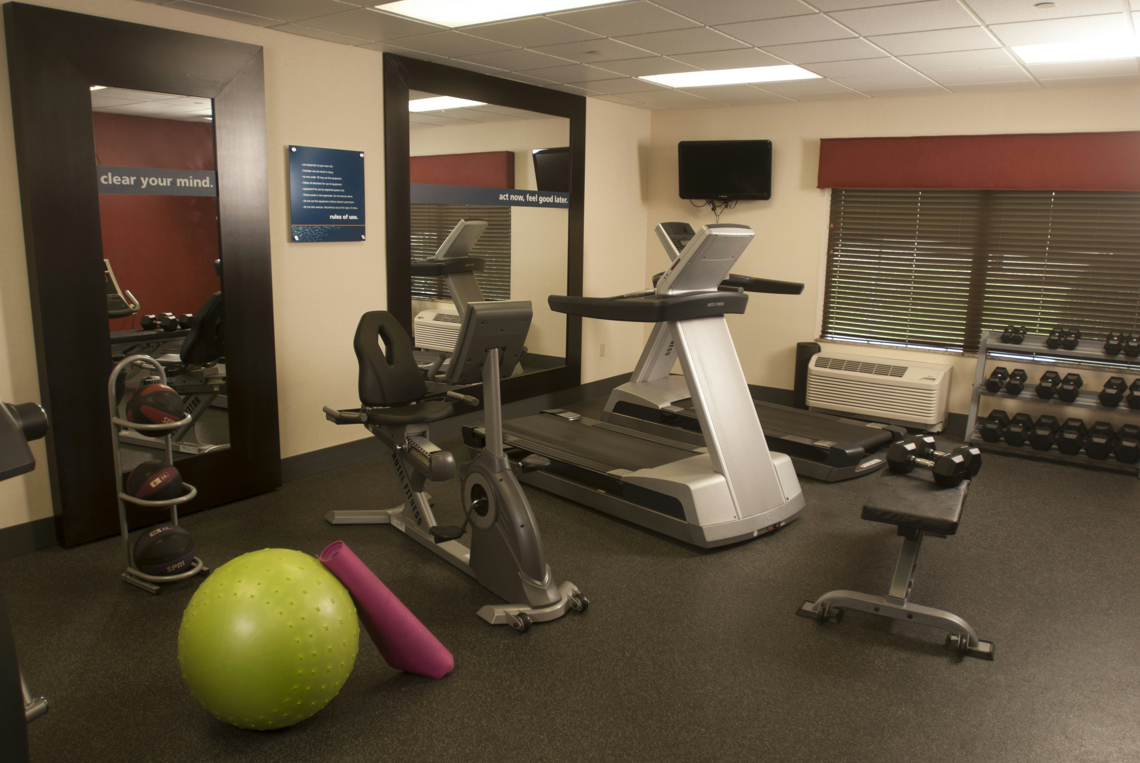 Hampton Inn Tomah 19/33