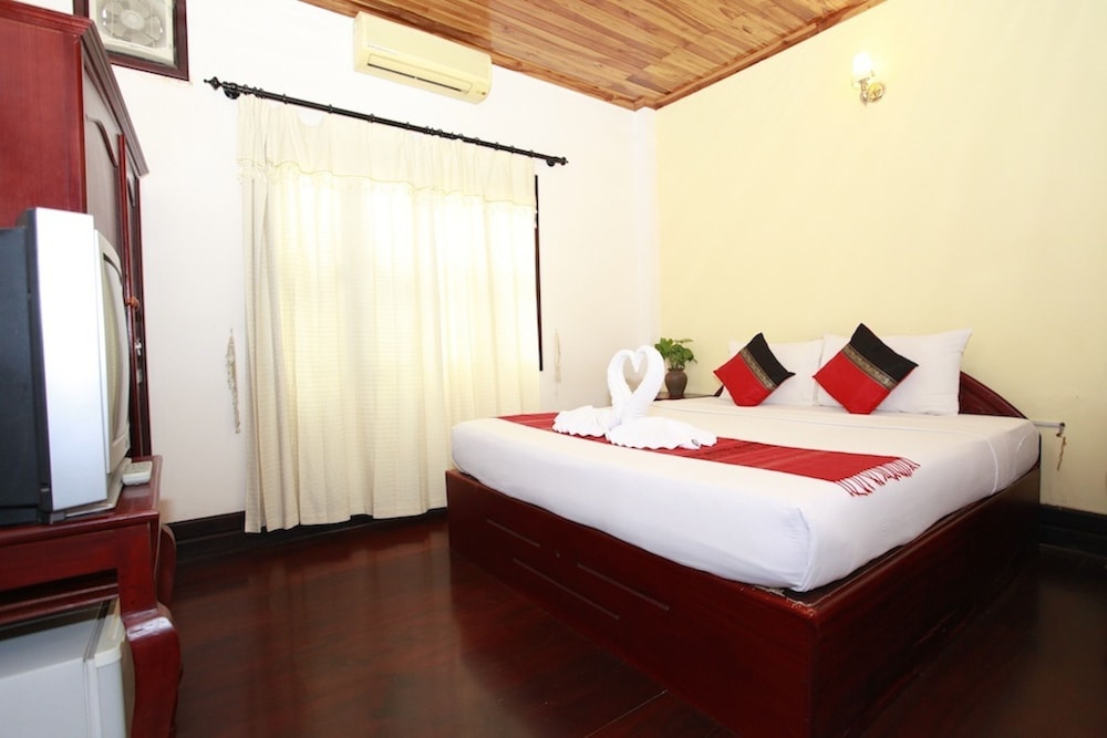 Vangsavath Hotel 13/81