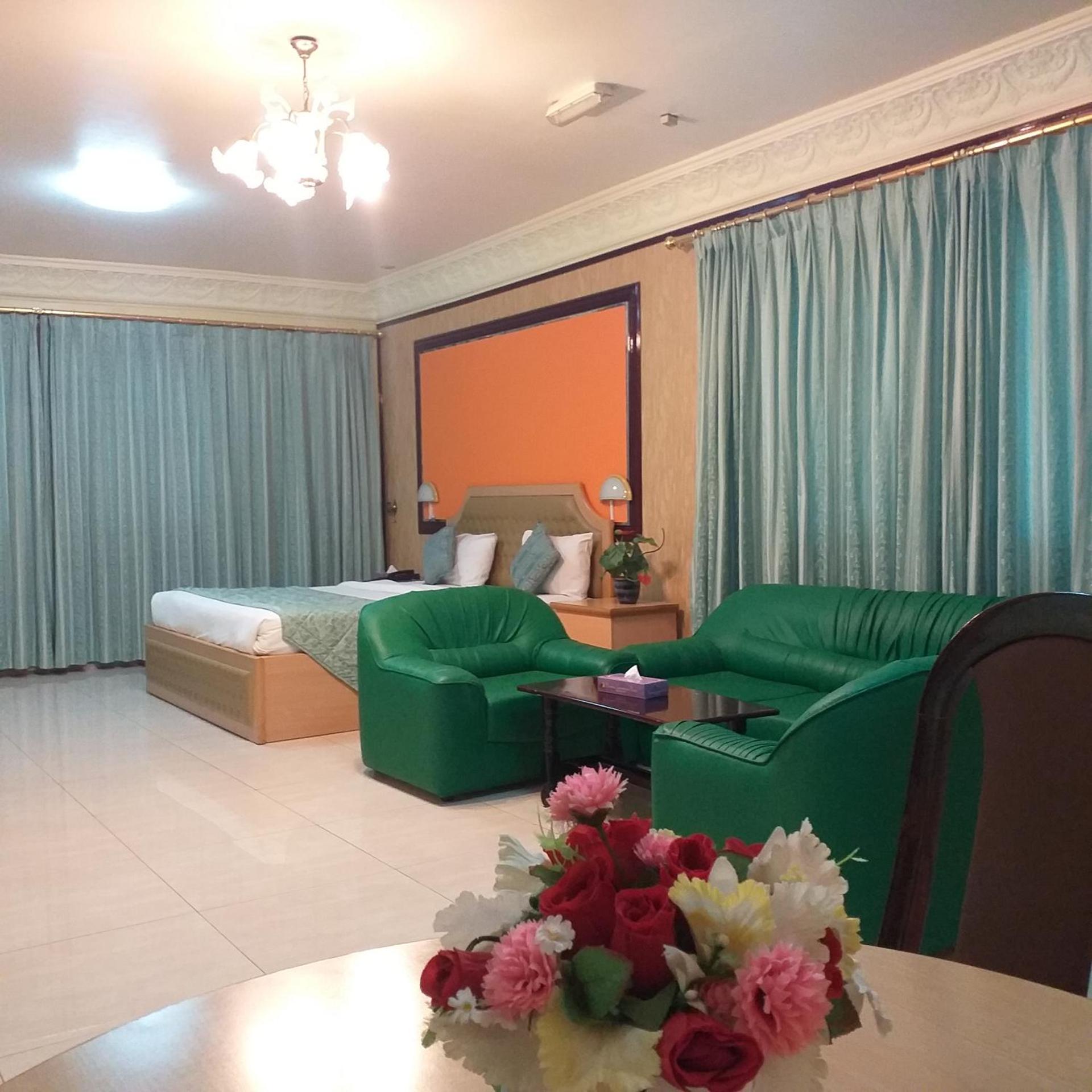 Bowshar International Hotel 32/40