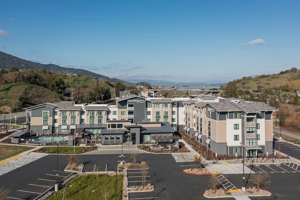Residence Inn Novato Sonoma 35/42