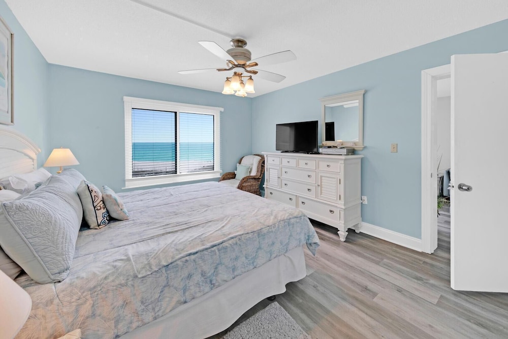 Destin on the Gulf By Holiday Isle 34/100