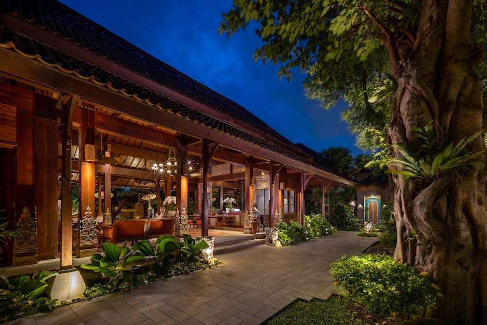 The Alantara Sanur 4/71