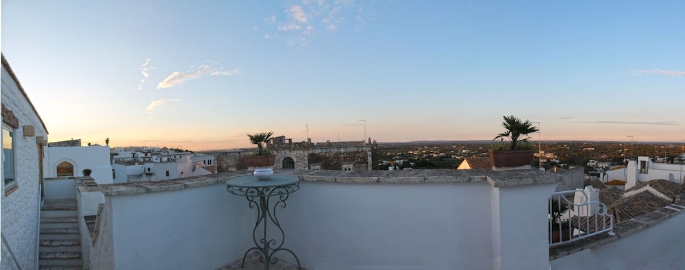 Palazzo Camarda 27/42