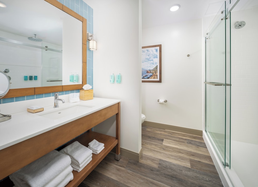 Compass Hotel Beaufort by Margaritaville 47/47