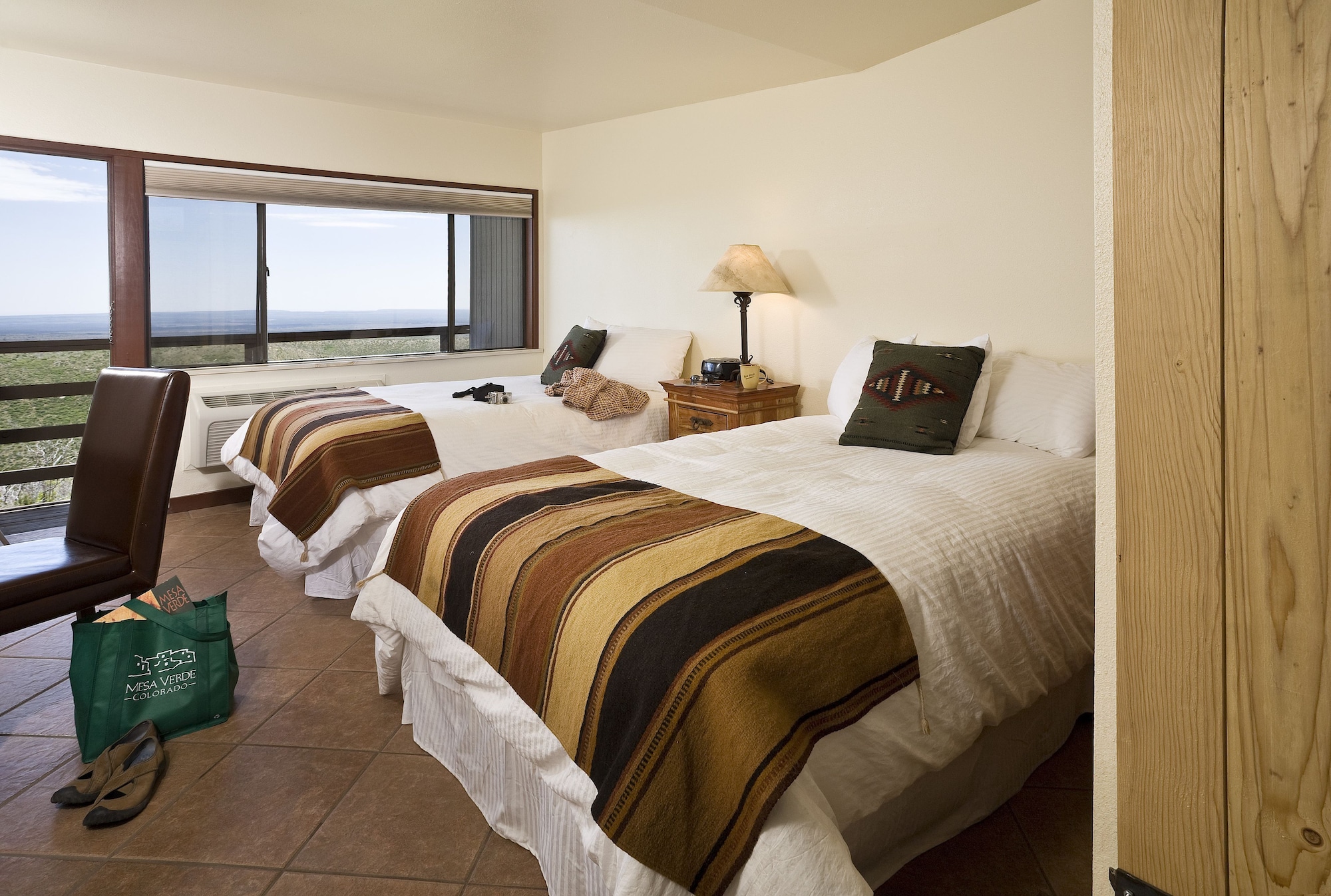 Kiva, 2 Double Beds