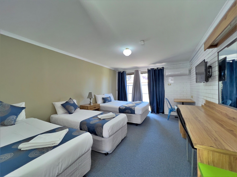 Albury Garden Court Motel 19/50