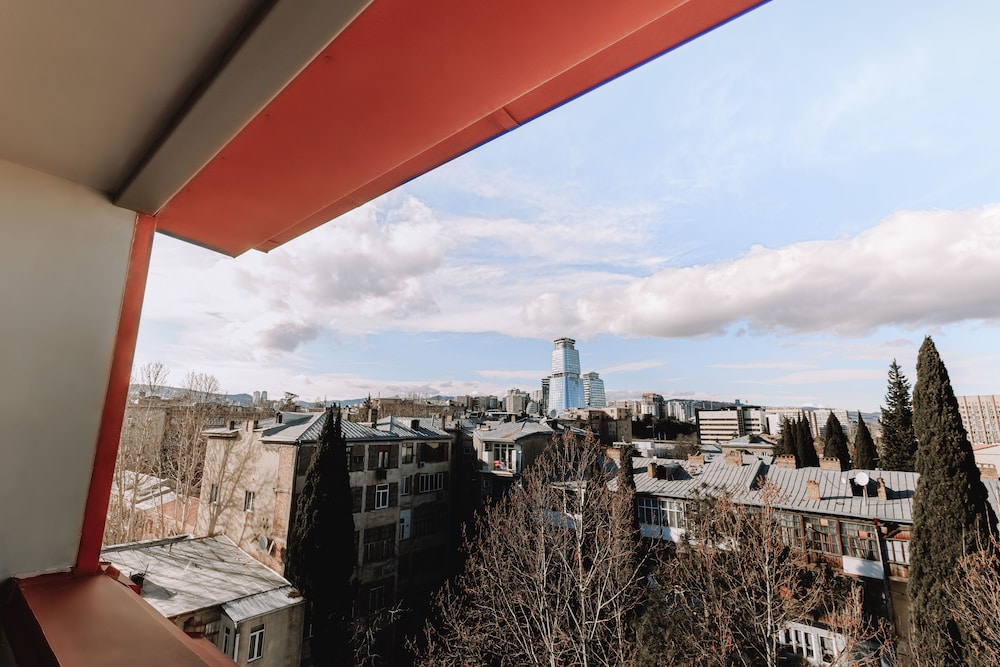 Hotel Twenties Tbilisi - Stay & Dine 61/65