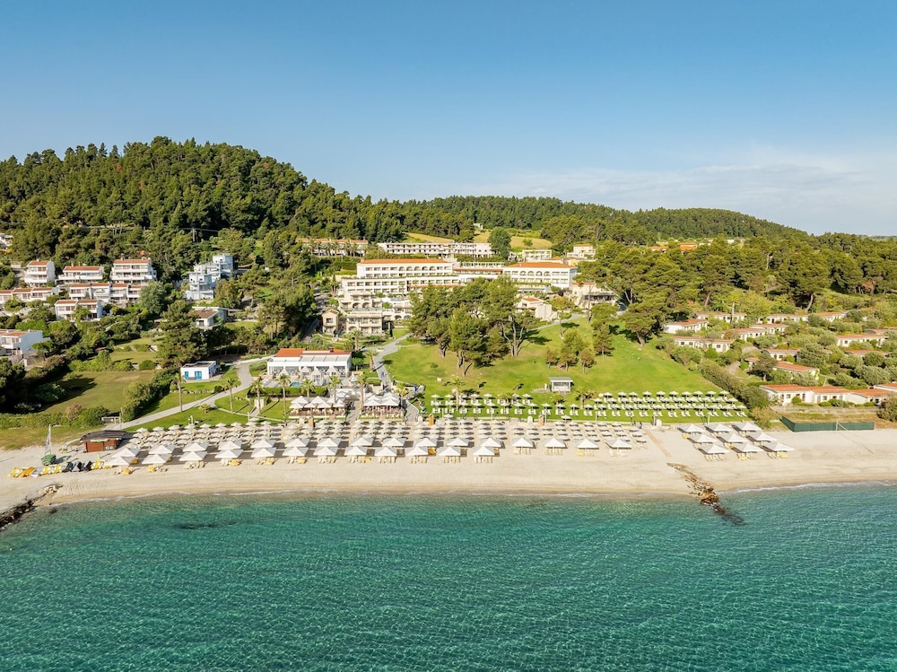 Aegean Melathron Thalasso Spa Hotel 79/81