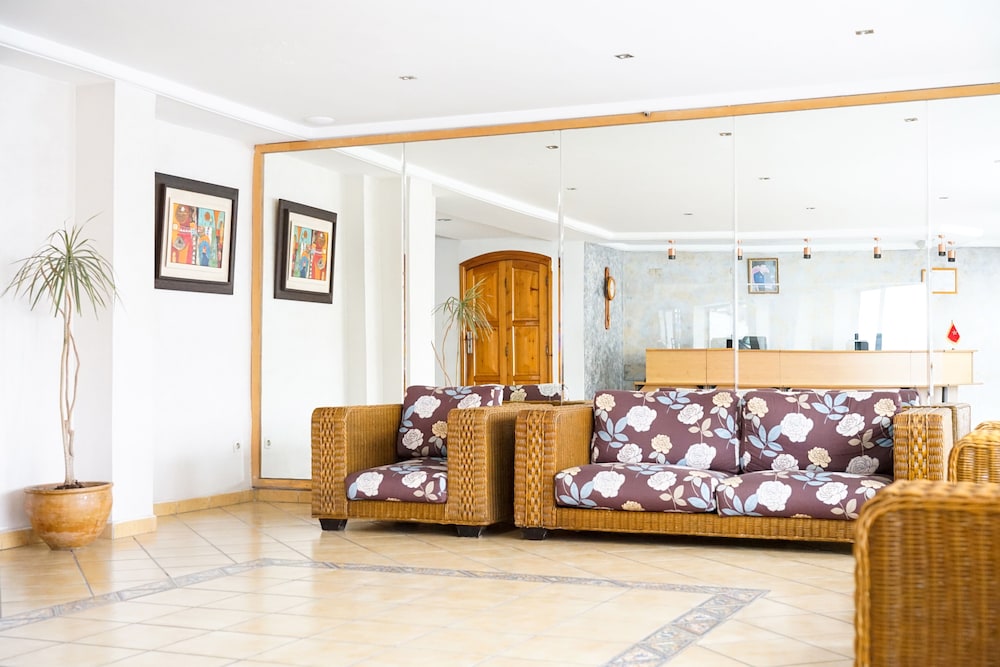 Hotel el Djenina 30/39