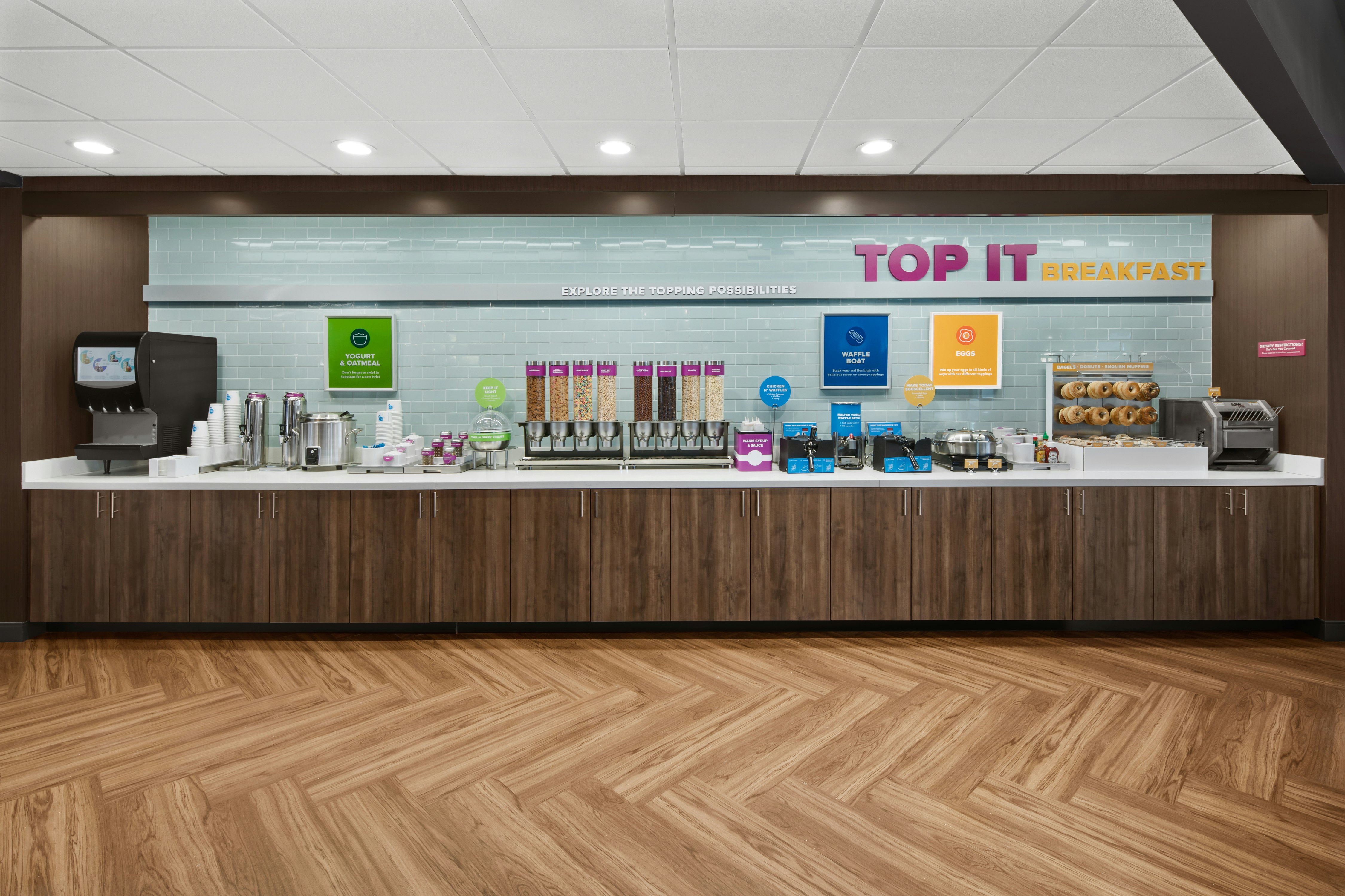 Tru By Hilton Savannah Midtown Ga 12/54