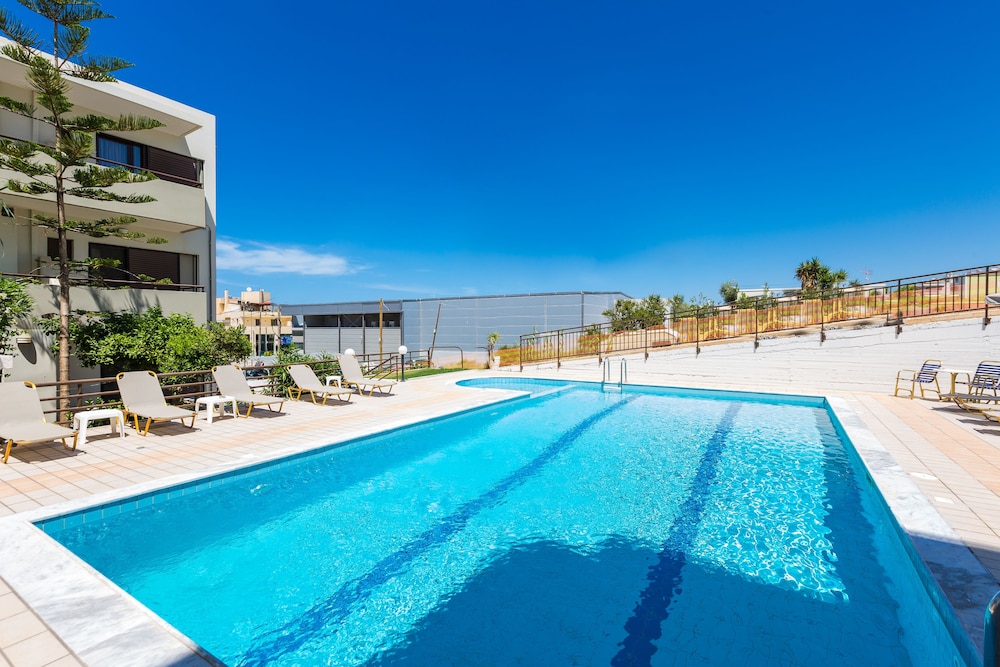 Eltina Hotel 22/50