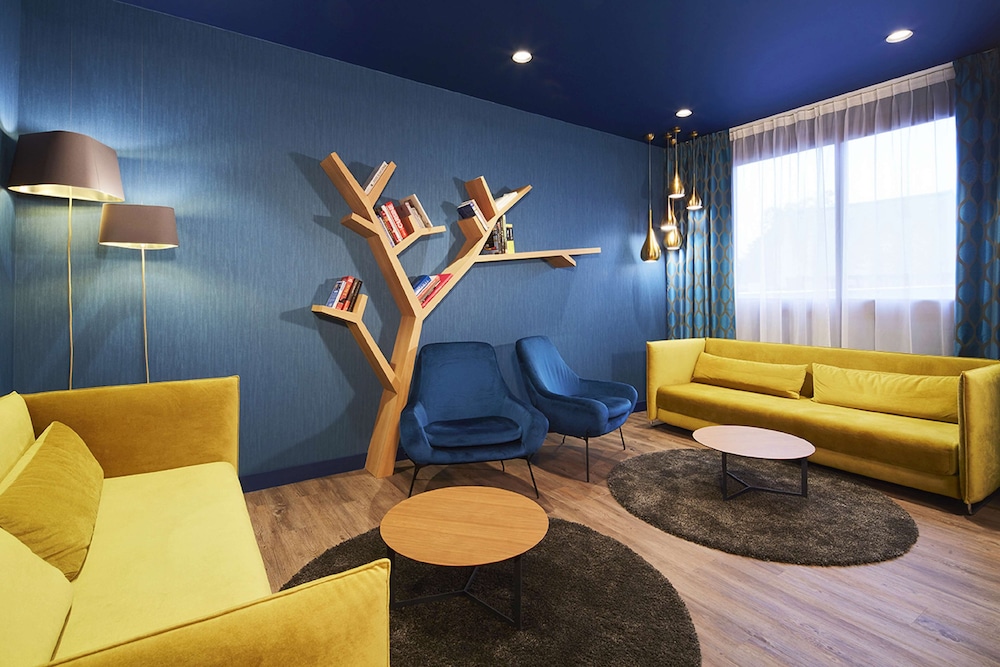 Hotel Kyriad Paris Bezons La Defense 49/61