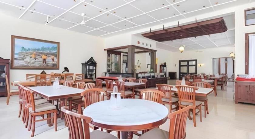 Colonial Hotel Makassar 26/31
