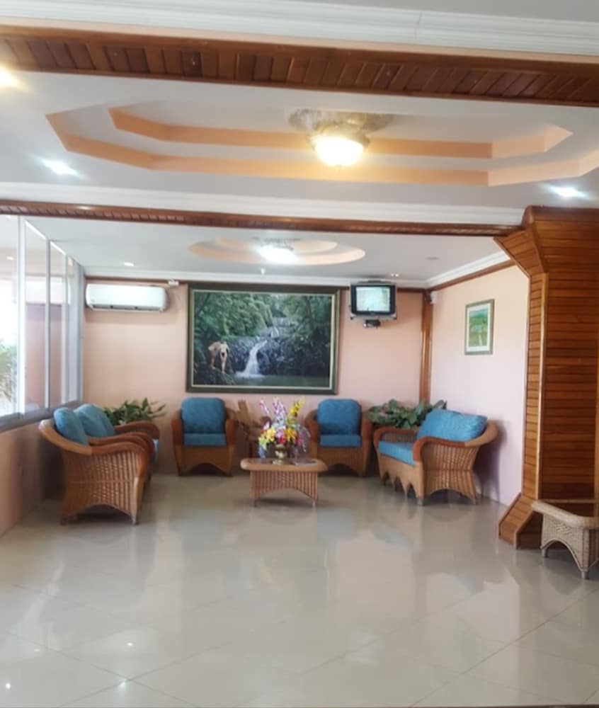 Rovanels Resort And Conference Centre 10/22