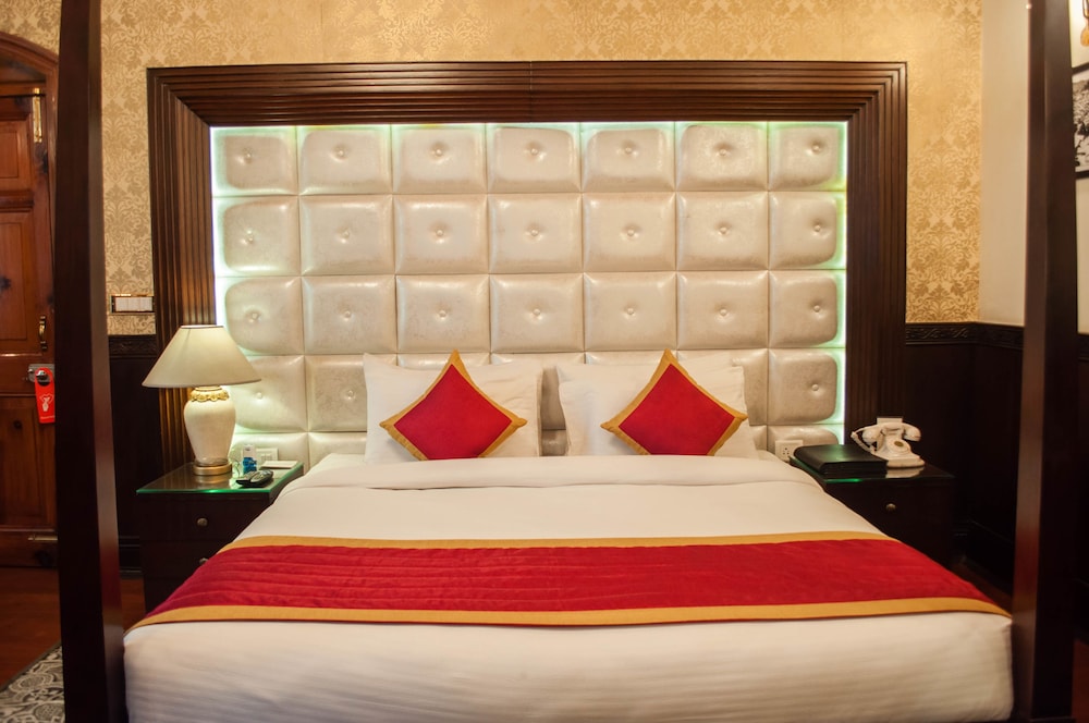 Hotel Southgate Shimla 8/31