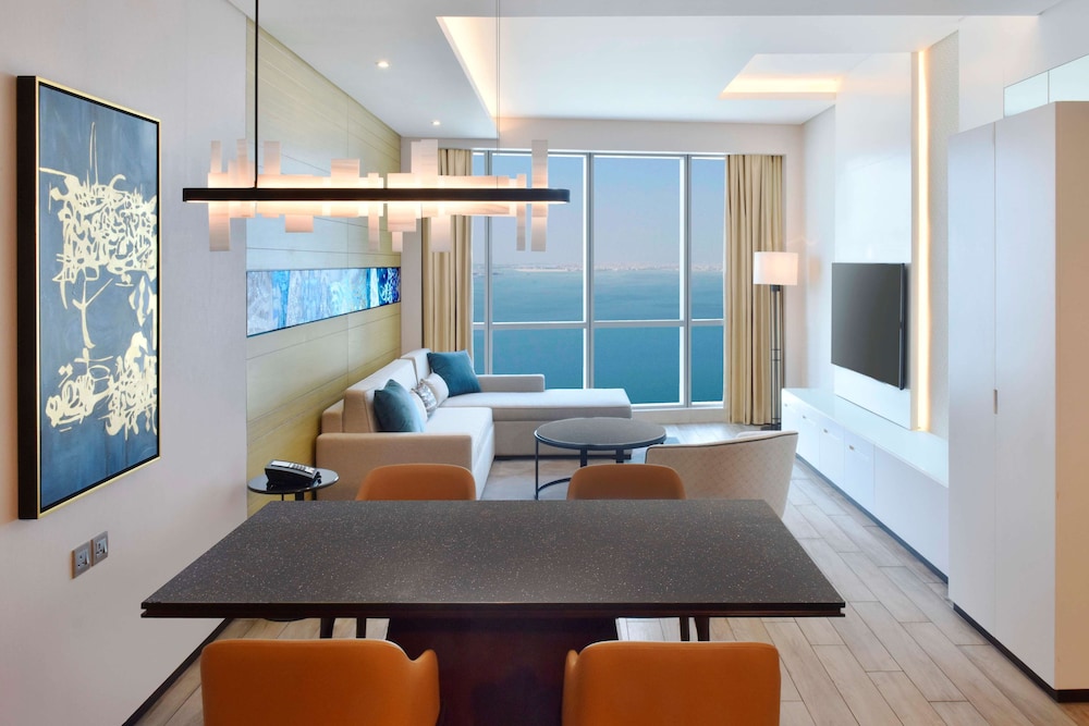 Hilton Bahrain 42/60