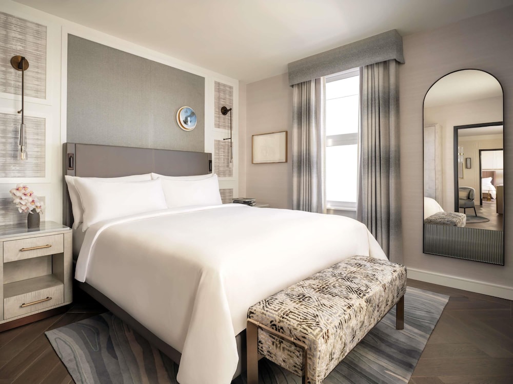 Fairmont Breakers Long Beach 19/50