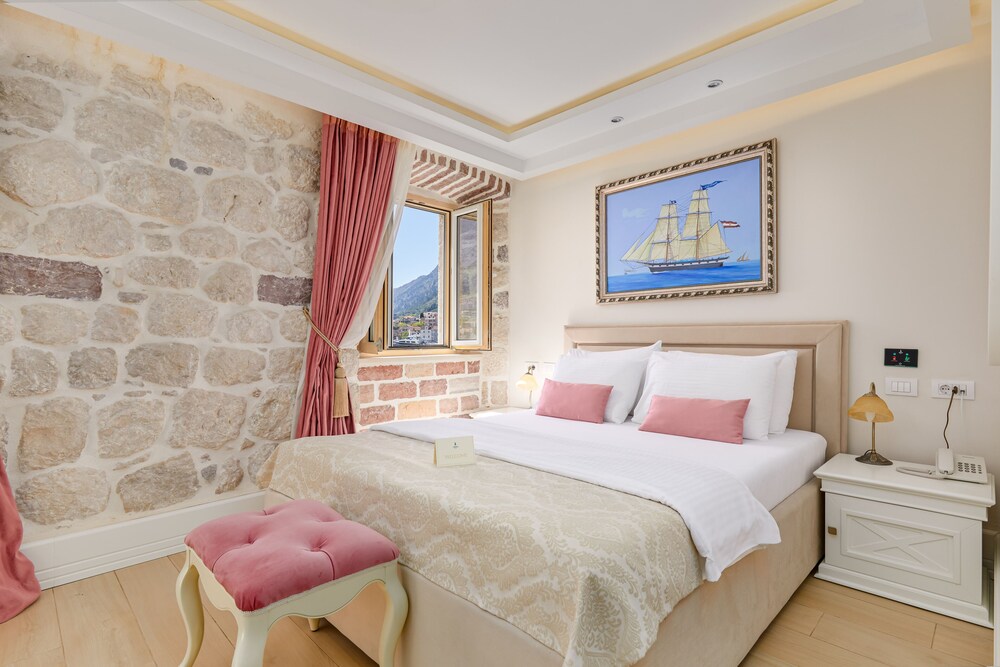Hotel Libertas 21/69