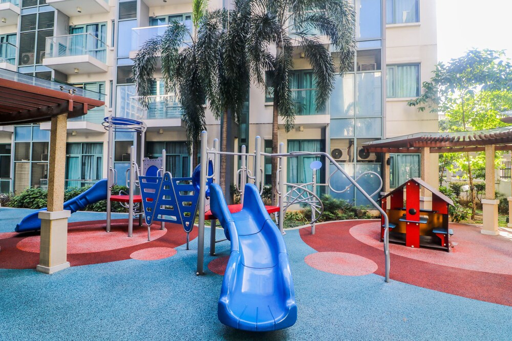PRS at One Palm Tree Villa near Airport 48/60