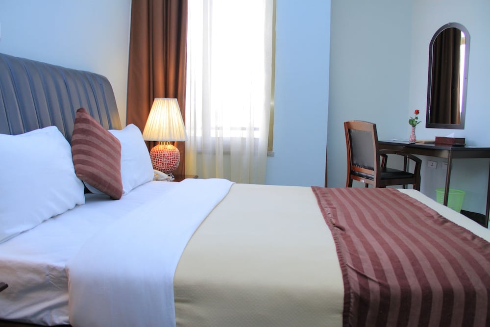 Lobelia Hotel 15/68