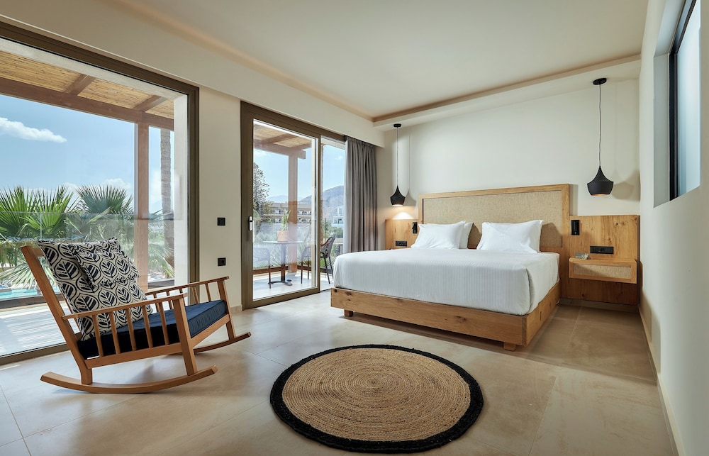 Lambi Hotel 12/59