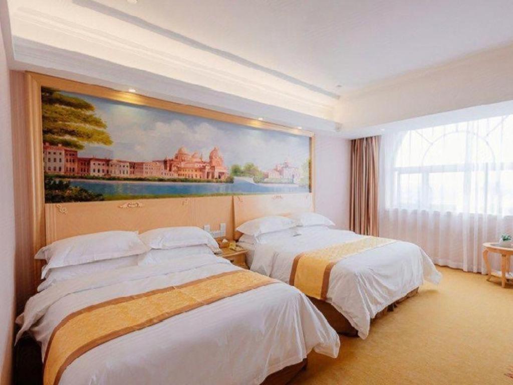 Vienna International Hotel (Shanghai Dishui Lake Lingang New City) 16/64
