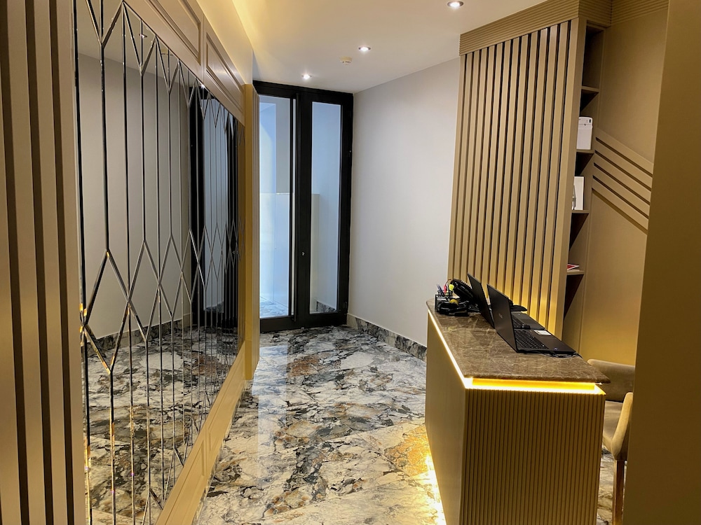 Asilzade Hotel Sirkeci 40/43