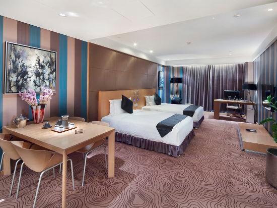 Deluxe, 2 Beds