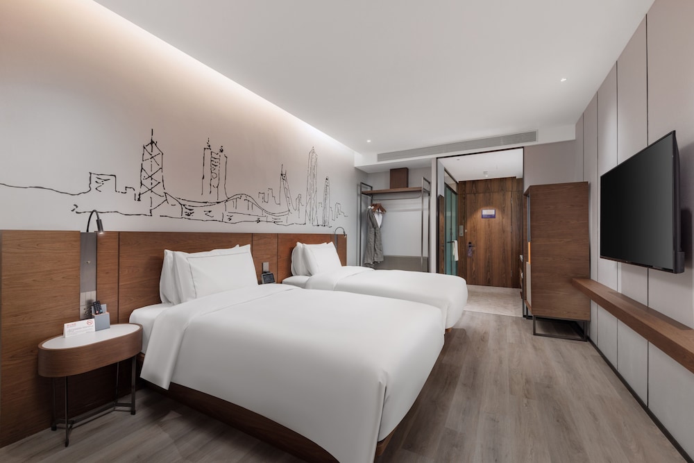 UrCove By Hyatt ShenZhen Bay Futian Port 30/69