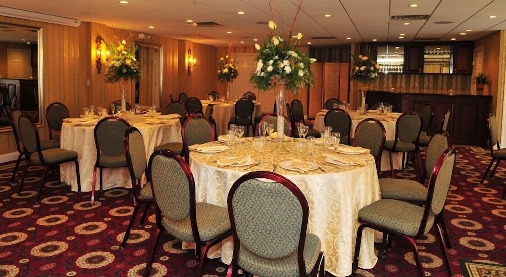 restaurant-cafeteria