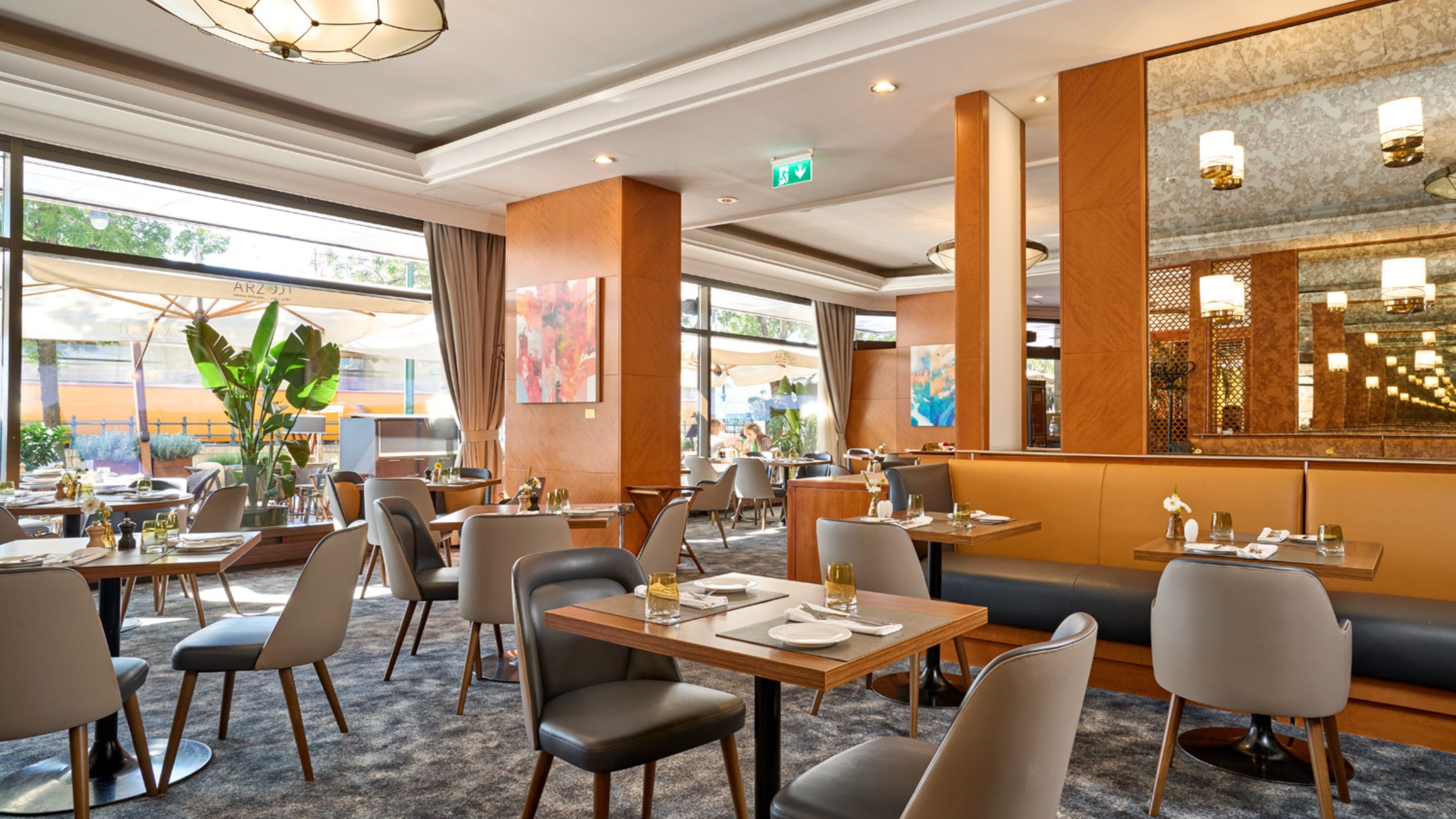 Intercontinental Budapest 59/79