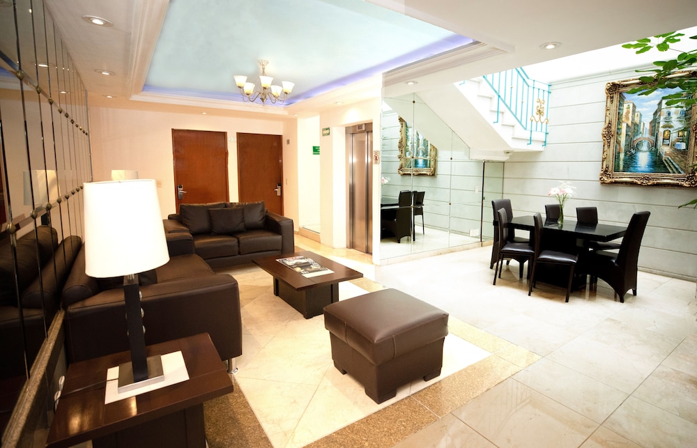 Residence Lheritage Aristoteles 225 By Bluebay 32/52