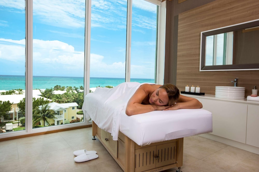 Hilton At Resorts World Bimini 20/49