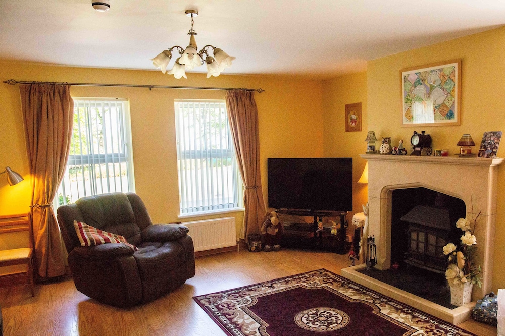 Groarty House Manor B B 44/65