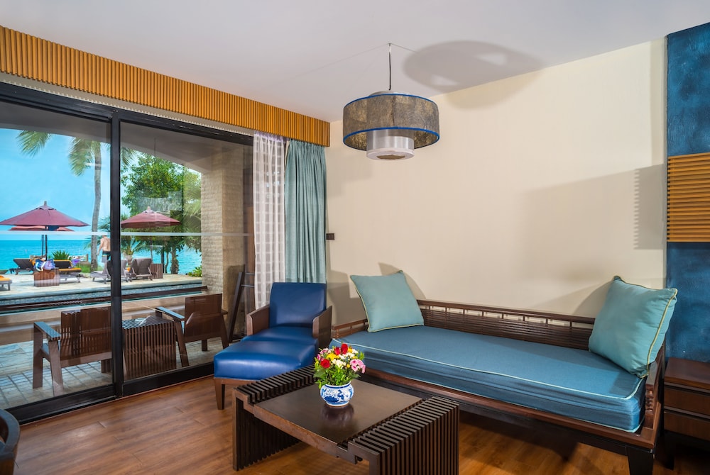 Weekender Resort 40/50