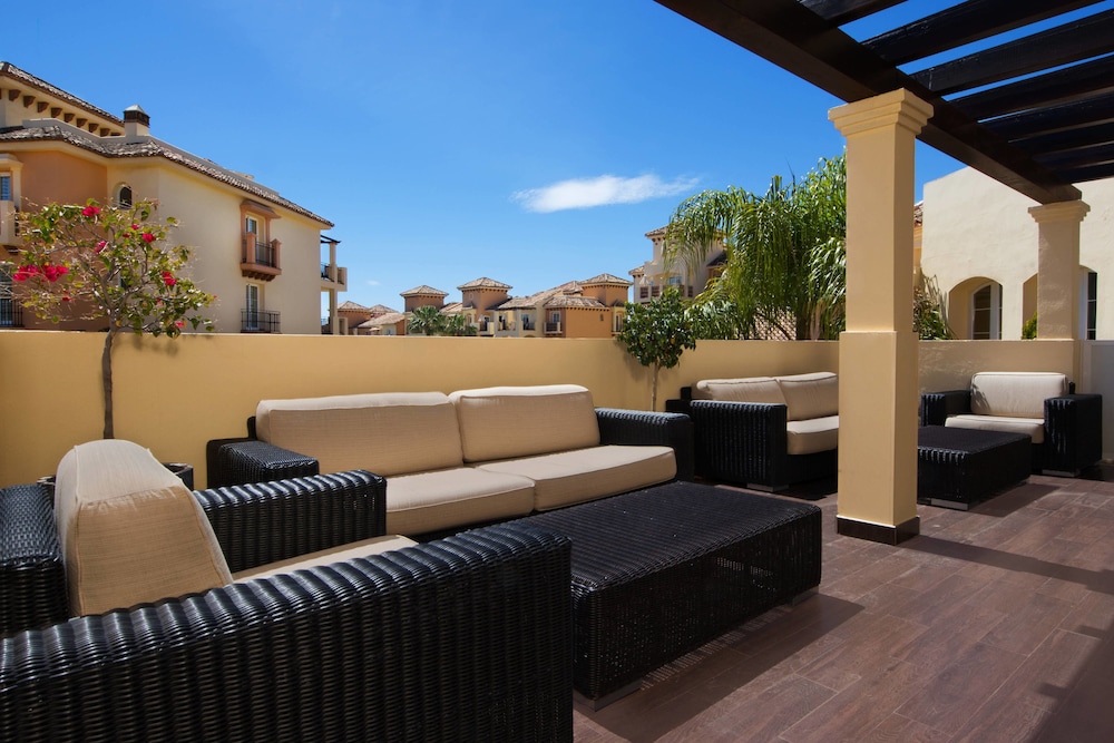 MARRIOTTS MARBELLA BEACH RESORT 27/37