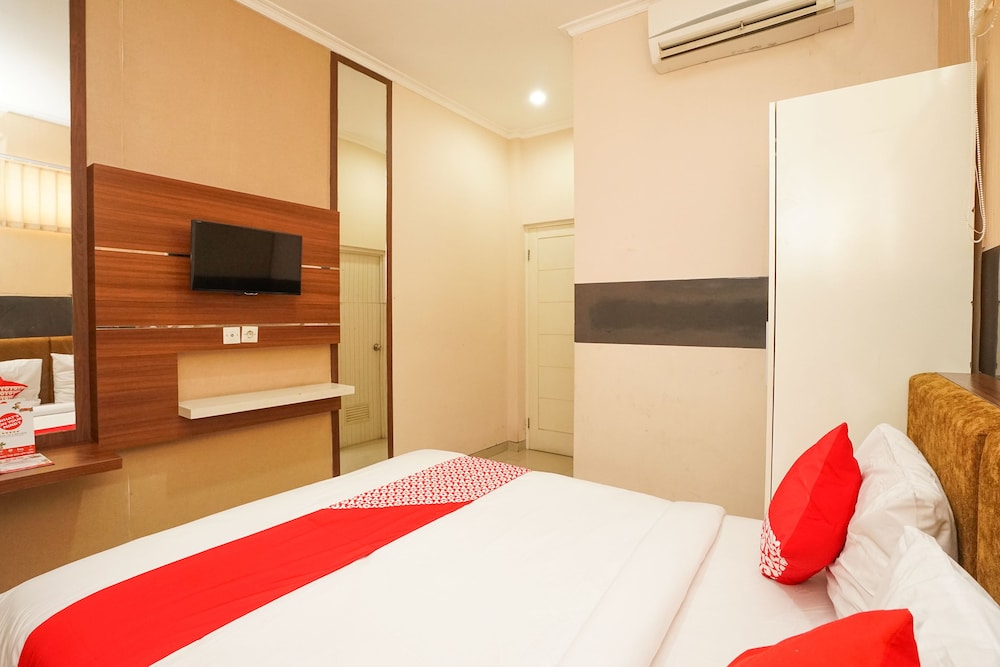 Oyo 450 Semampir Residence 21/64