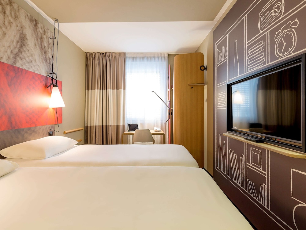 Ibis Geneve Centre Lac 14/53