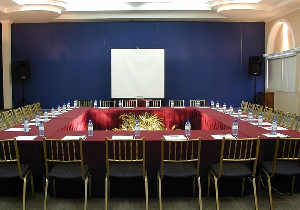 Hotel Mision Xalapa Plaza de Las Convenciones 30/33