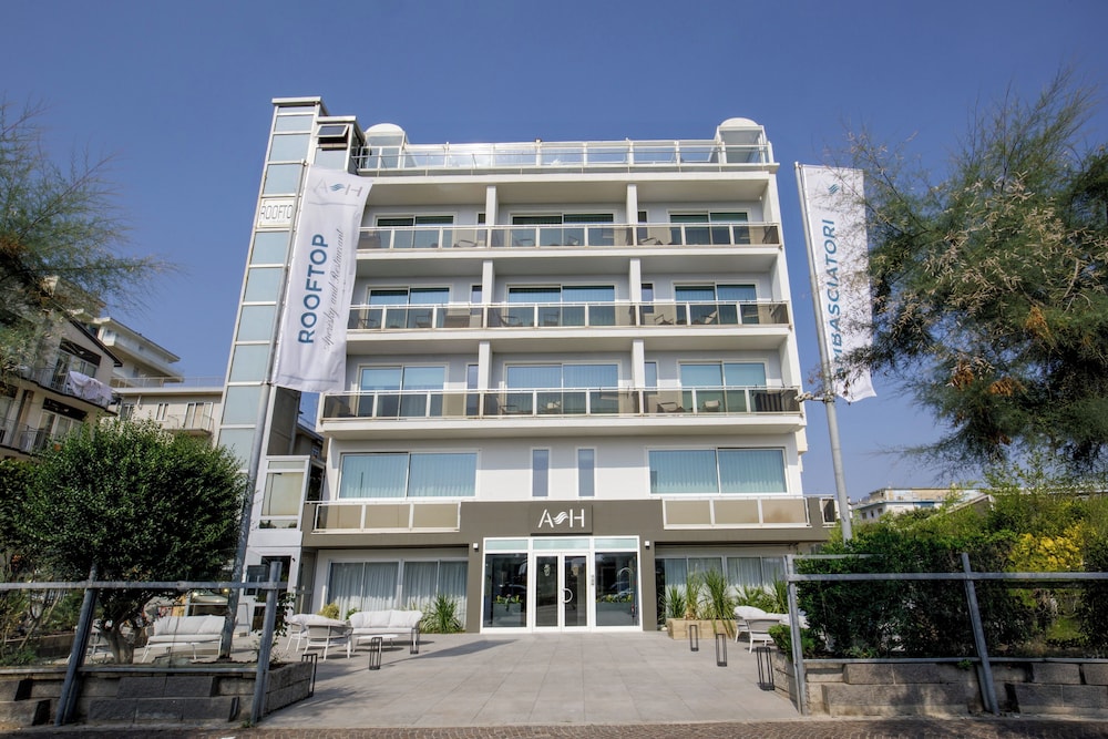 Ambasciatori Suite Hotel 3/110