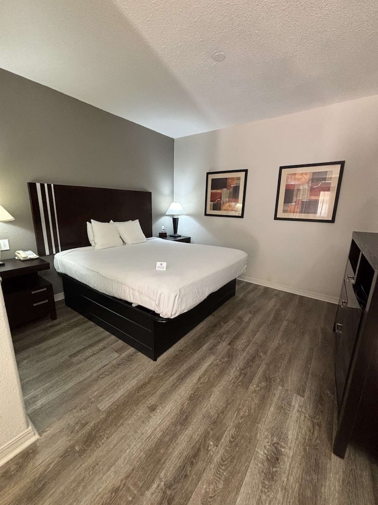 Americas Best Value Inn Monroe 14/50